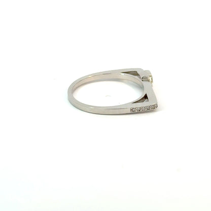 Pt900ダイヤモンドリング